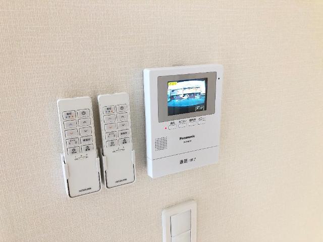 セキュリティ　カメラ付インターホン