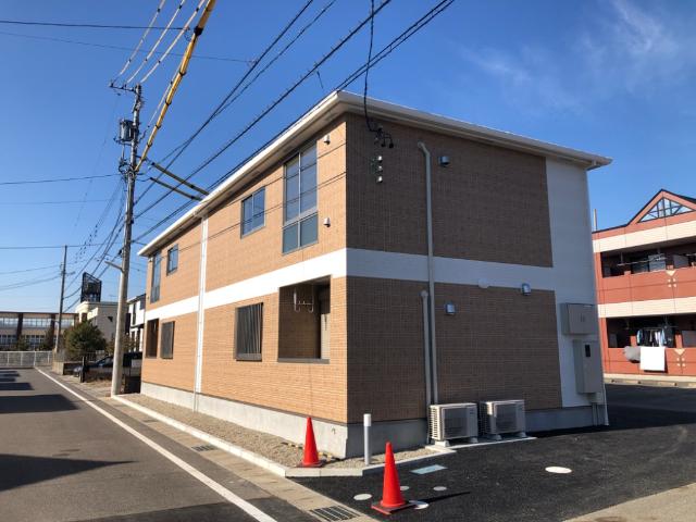 建物外観　外観写真（昼）