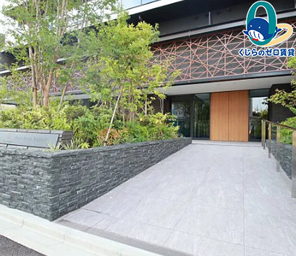 エントランス　名古屋で一番初期費用の安い賃貸専門の不動産会社です(^^)