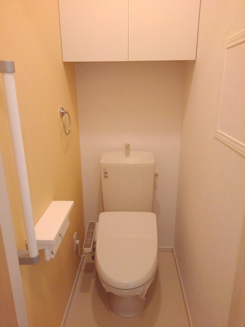 トイレ　トイレ