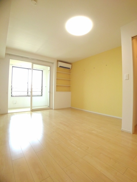 その他設備　居室・リビング