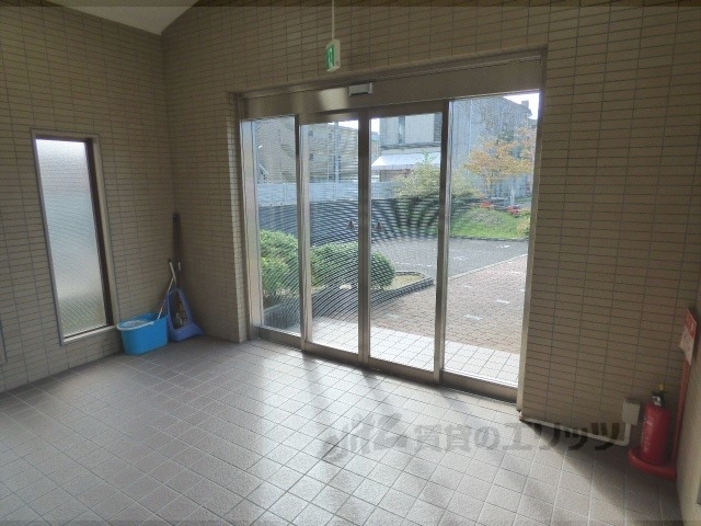 ロビー　ロビー