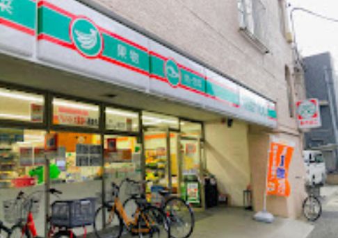 コンビニ　ローソンストア100東駒形2丁目店（コンビニ）まで135m