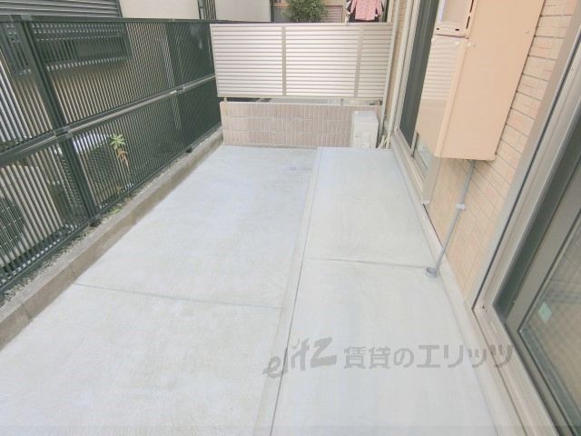 バルコニー　ベランダ