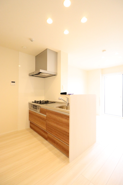 キッチン　３口ガスコンロ付きキッチン