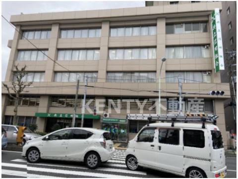 銀行　共立信用組合 本部（銀行）まで185m