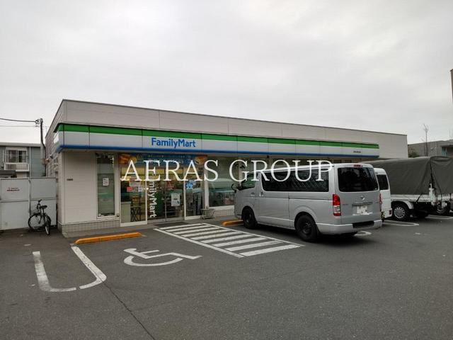 コンビニ　ファミリーマート 世田谷粕谷店（コンビニ）まで163m