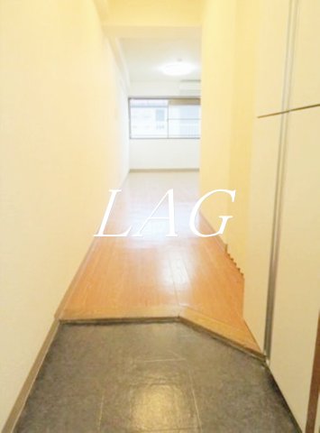 玄関　玄関です。