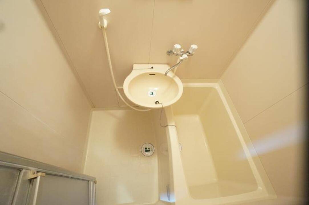 バス・シャワールーム　浴室