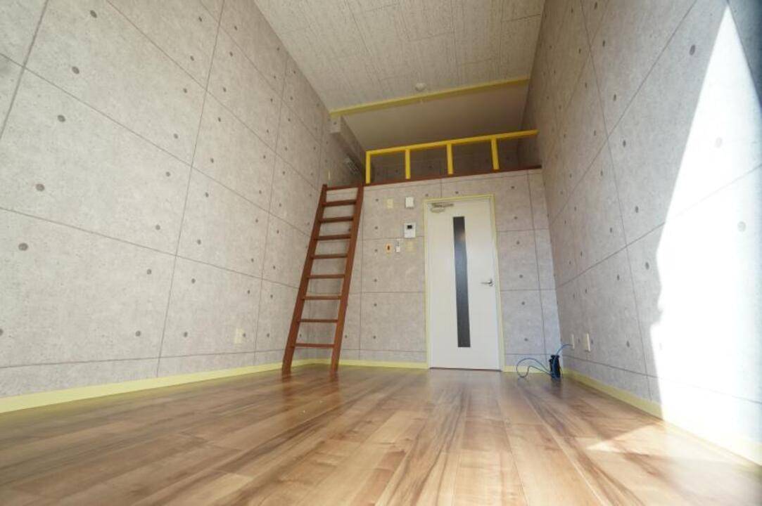 居室・リビング　リビング