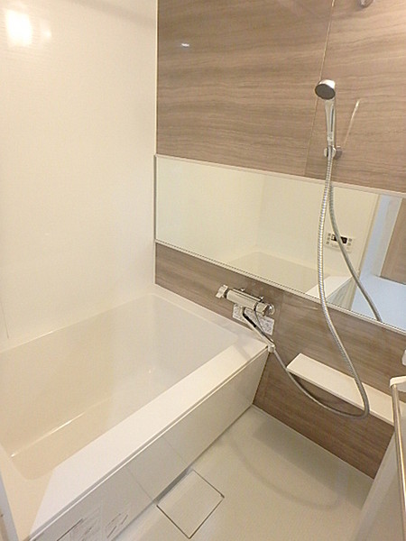 バス・シャワールーム　日々の暮らしに欠かせないお風呂です