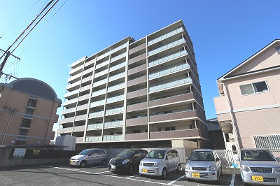 建物外観　外観は落ち着いています