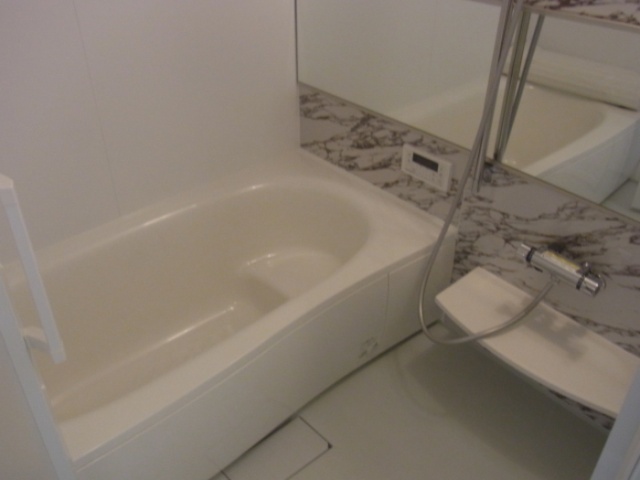 バス・シャワールーム　別室の参考写真です。※現況優先