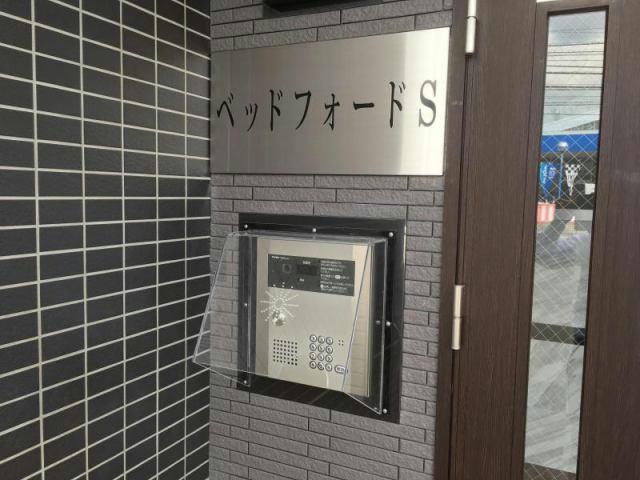 エントランス　エントランス部分