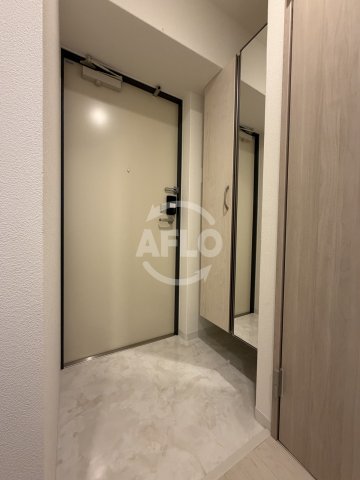 玄関　Alivis新町　玄関
