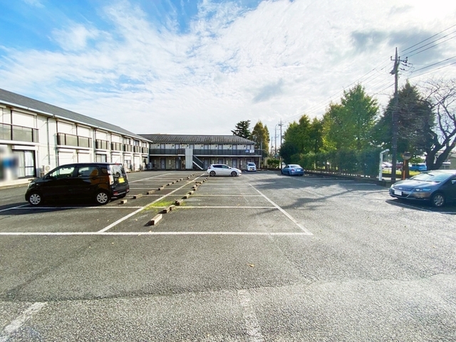 駐車場　駐車場