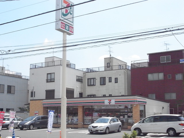 コンビニ　セブンイレブン足立西新井６丁目店（コンビニ）まで578m