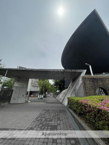 高校・高専　北野高等学校（高校・高専）まで414m