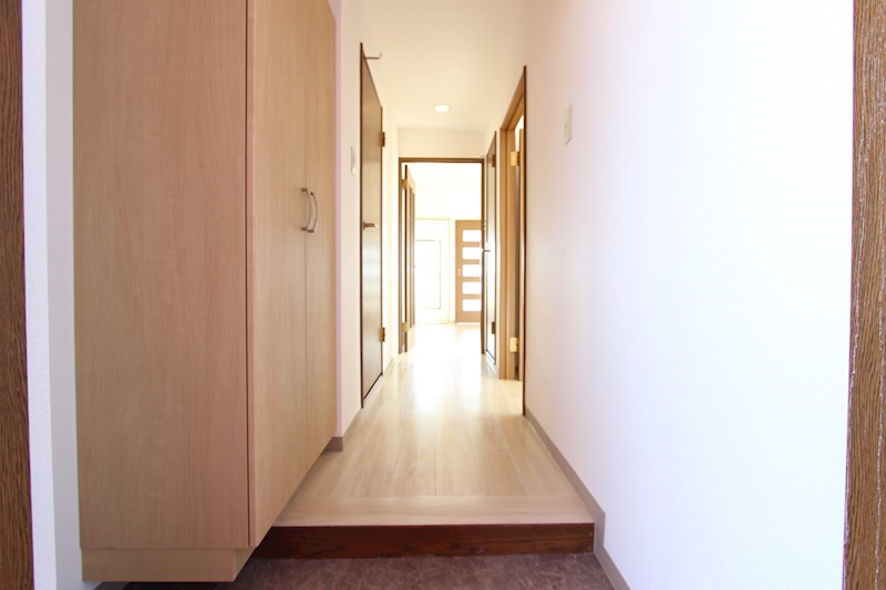 玄関　別部屋参照