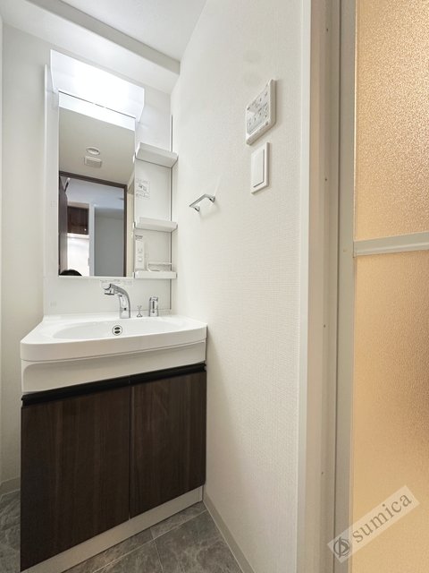 洗面設備　シャンプードレッサー・朝シャンはこちらで♪♪