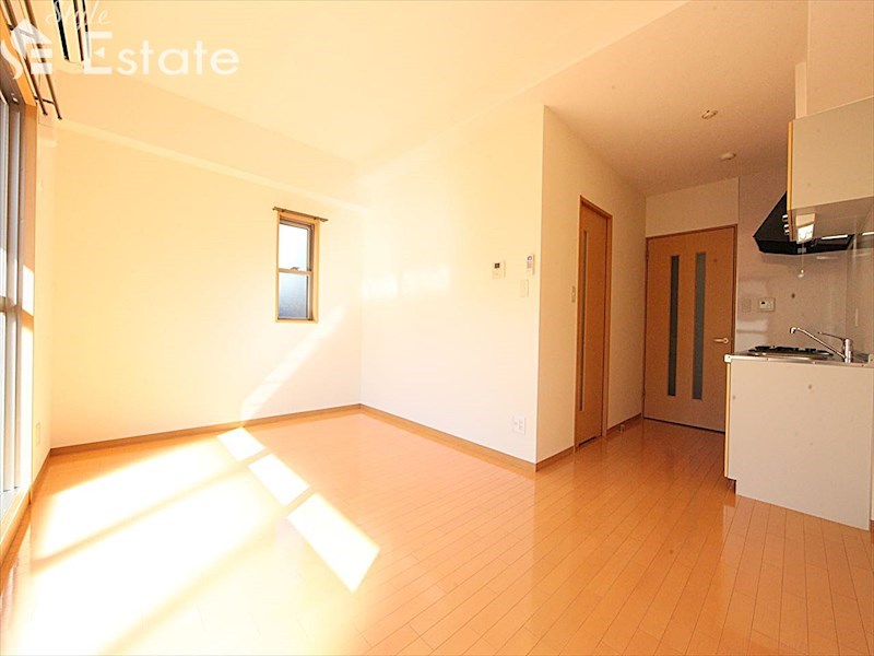 居室・リビング　内装