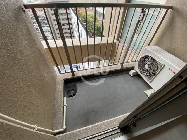 バルコニー　SERENiTE本町reflet（セレニテ本町ルフレ）　バル