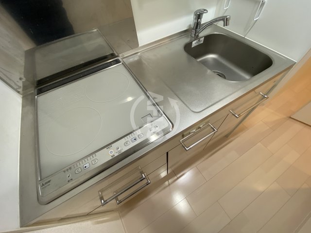 キッチン　SERENiTE本町reflet（セレニテ本町ルフレ）　シス