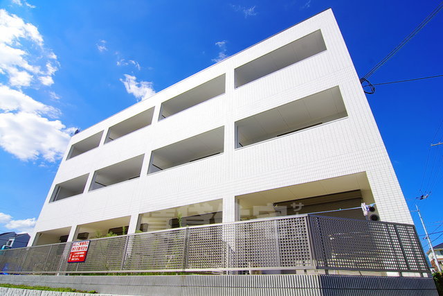 建物外観　オンライン内覧・現地案内も可能です