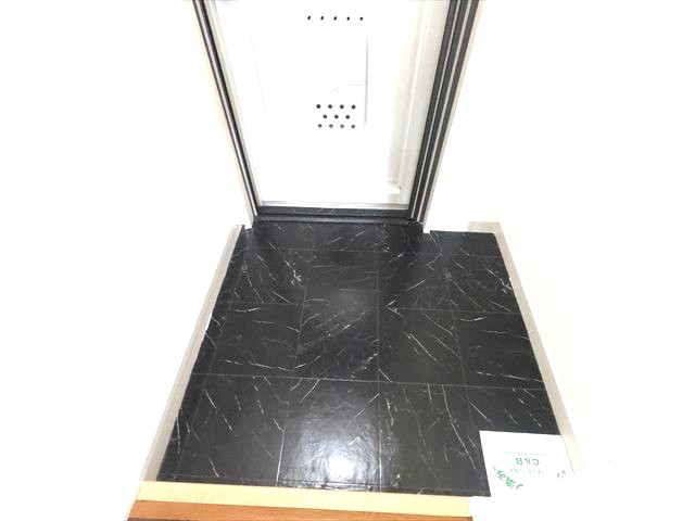 玄関　玄関スペースです。