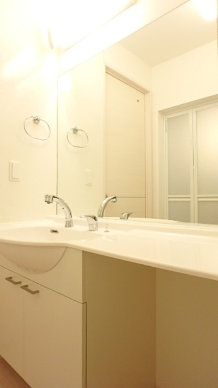 洗面設備　図面と現状に相違がある場合には現状を優先