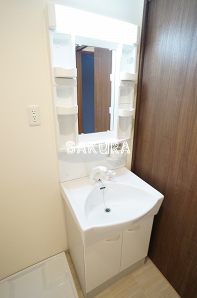 洗面設備　忙しい朝には欠かせない洗面所です♪