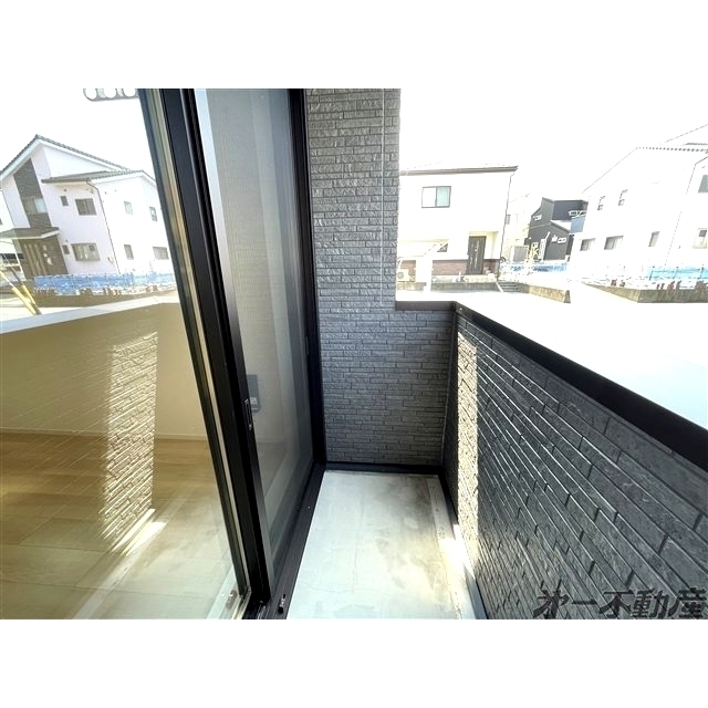 バルコニー　バルコニー