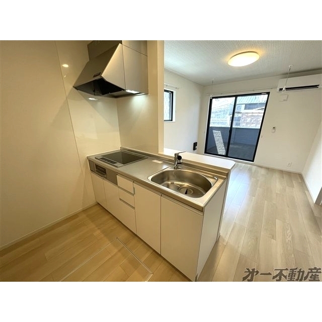 キッチン　キッチン