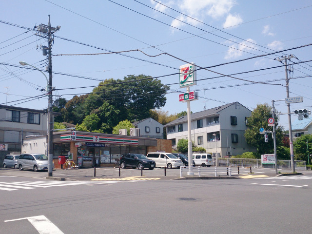 コンビニ　セブンイレブン 町田真光寺店（コンビニ）まで378m