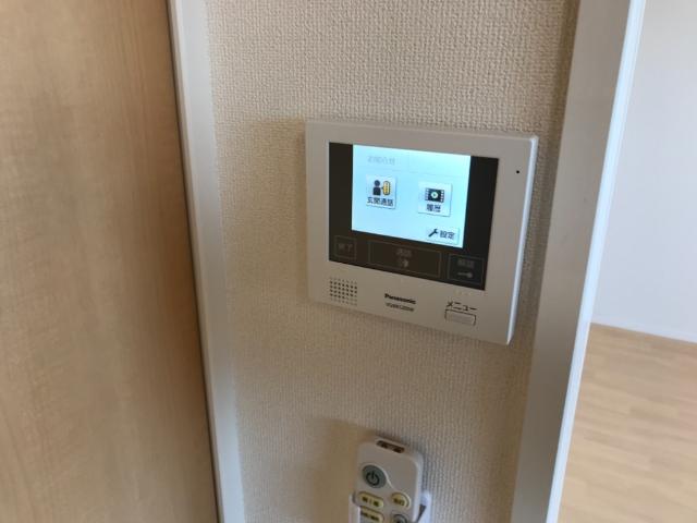 セキュリティ　カメラ付インターホン