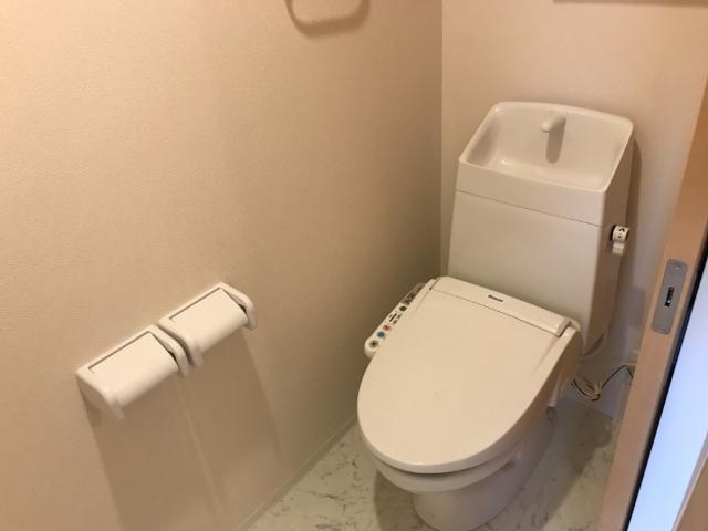 トイレ　トイレ