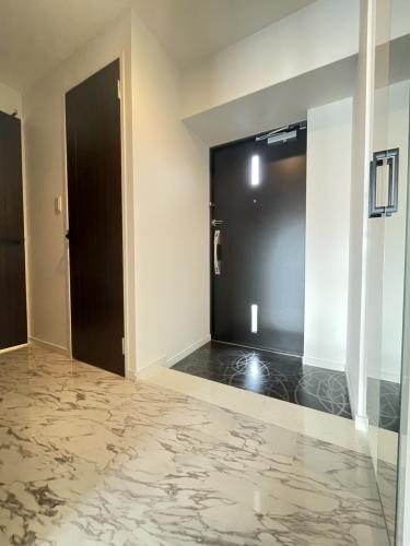 玄関　物件の画像6