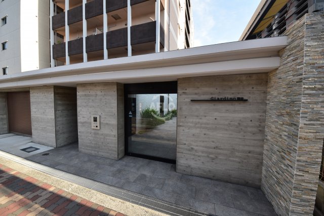 エントランス　ジャルディーノ関目　エントランス