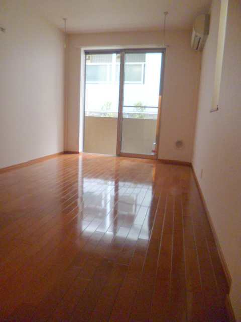 居室・リビング　ゆったり広めの７.８帖