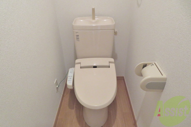 トイレ　ウォシュレット付きのトイレはうれしいですね。