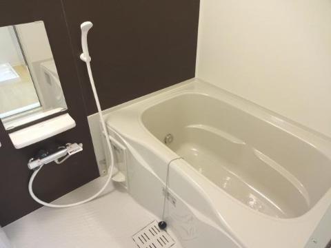 バス・シャワールーム　バス