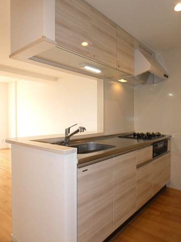 キッチン　３口ガスコンロシステムキッチンでお料理はかどる☆