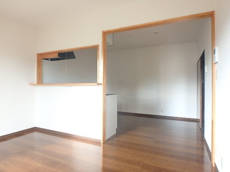 居室・リビング　図面と現状に相違がある場合には現状を優先