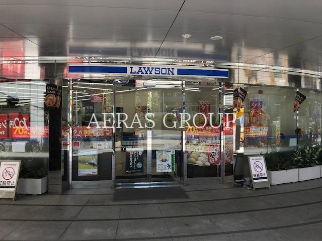 コンビニ　ローソン本郷四丁目白山通店（コンビニ）まで374m