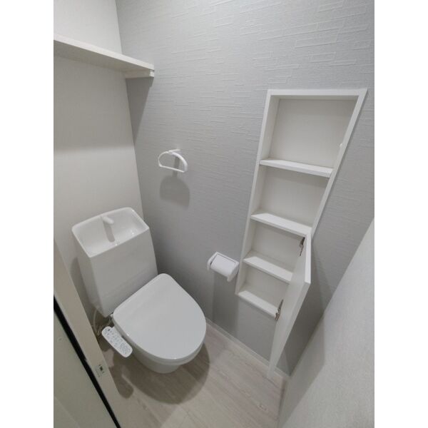 トイレ　同タイプ写真