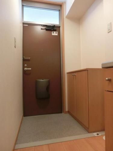 玄関　（別タイプ参考写真）グレイシス東池袋C棟　豊島区東池袋２