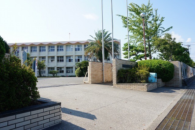 中学校　宮崎市立東大宮中学校（中学校）まで2000m