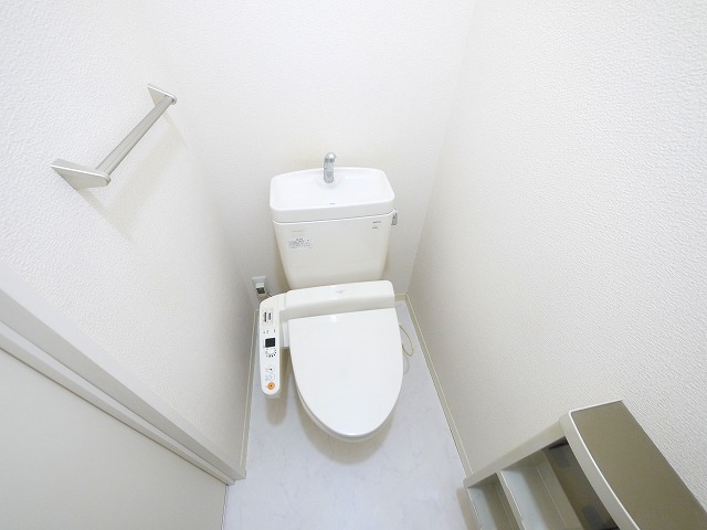 トイレ　トイレもきれいです