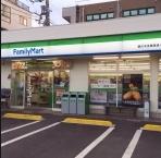 コンビニ　ファミリーマート・鵜の木多摩堤通り店（コンビニ）まで496m