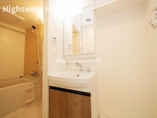 洗面設備　洗面所です